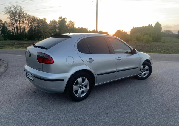 Seat Leon cena 9900 przebieg: 328000, rok produkcji 2004 z Mirsk małe 37